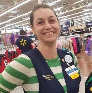 Meet your Posher, Sandy